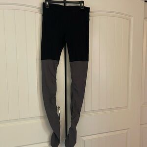 Alo Yoga Goddess Leggings